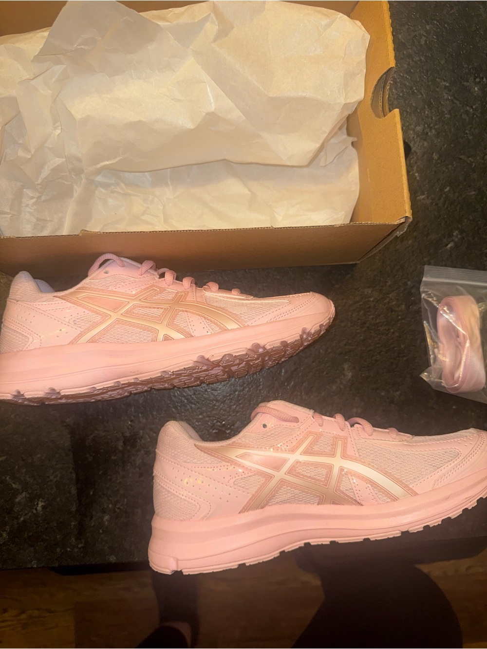Asics gel pink salt lace tennis shoes women’s size 8 - Picture 6 of 7